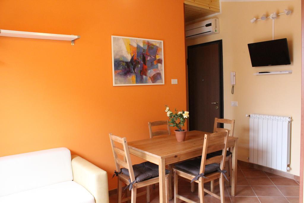 Gaia Holidays Apartments Cefalú Habitación foto